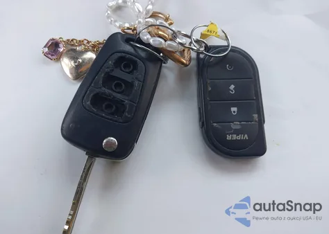 2013 Kia Soul + z USA, uszkodzony, nr VIN KNDJT2A64D7589853